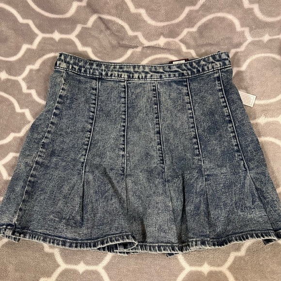 No boundaries Juniors Denim Skirt Size 9 - Picture 1 of 7